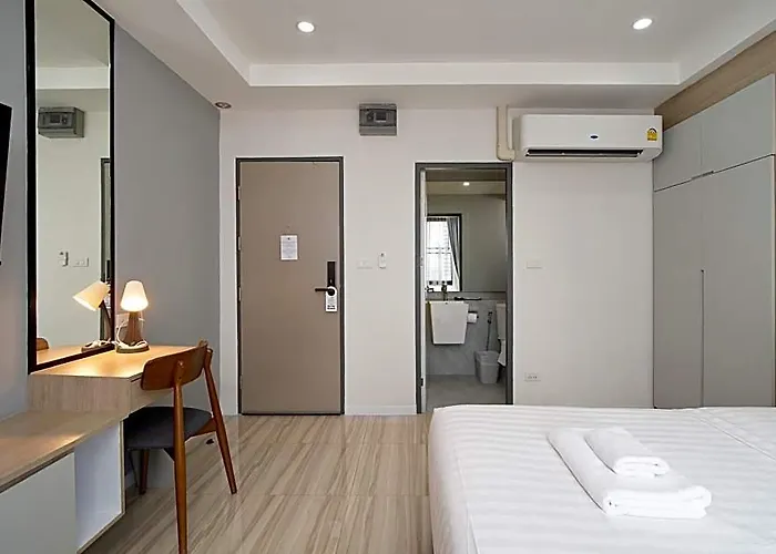 The Riski At Bangphlat Station Sha Hotel 3*