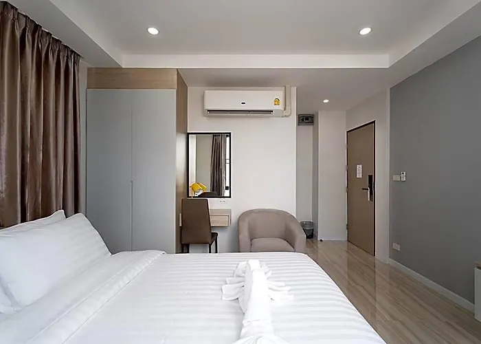 The Riski At Bangphlat Station Sha Hotel 3*